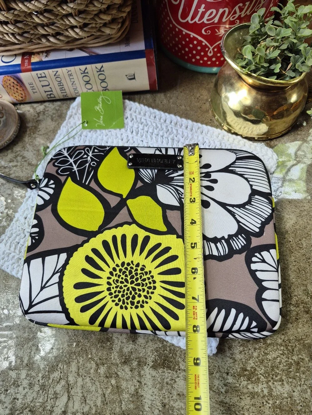 New Vera Bradley Citron Floral Neoprene Tablet Sleeve Cover NWT